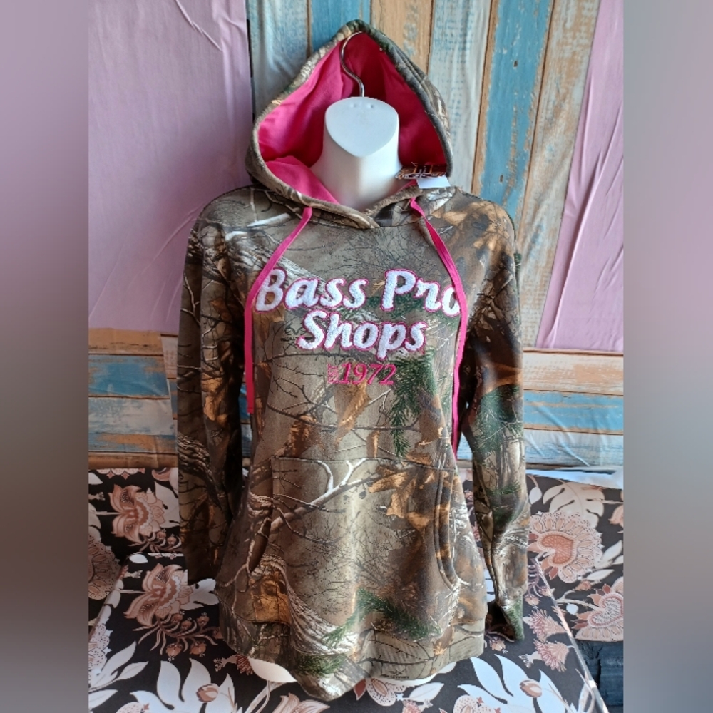 Bass Pro Shops Camouflage Hoodie